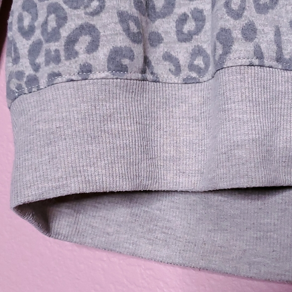 Splendid Leopard Print Long Sleeve Crew Sweater - Picture 5 of 16